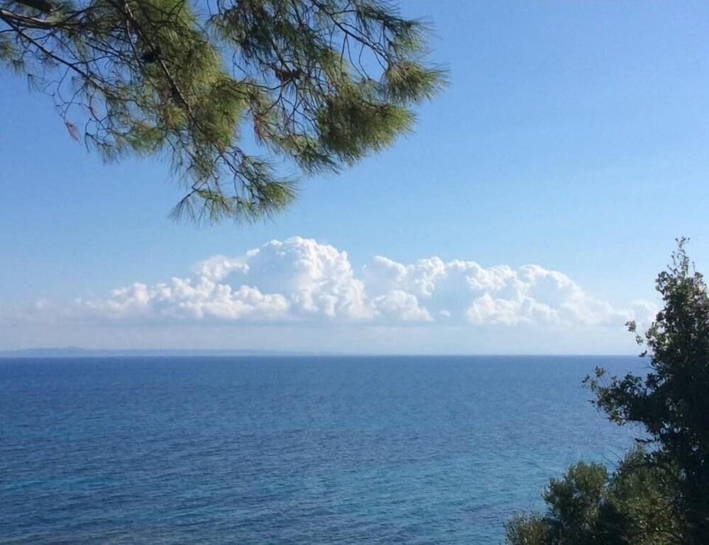 Celia Apartments Vasilikos  Luaran gambar