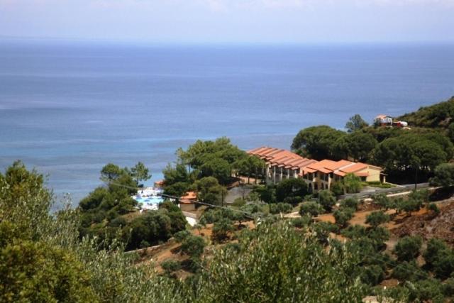 Celia Apartments Vasilikos  Luaran gambar